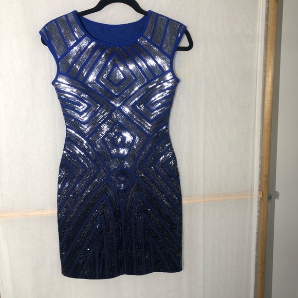 Stretch sequin blue bcbg dress - Picture 3 of 6